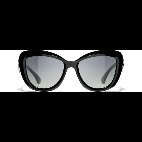 BNIB 100% AUTH CHANEL Butterfly Sunglasses Black Heart Mirrors